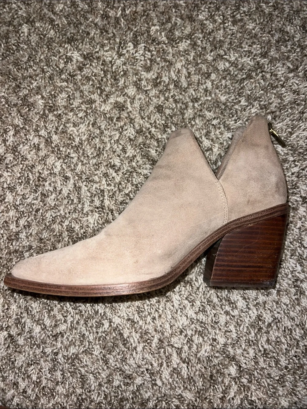 Vince Camuto Suede Ankle Booties in Taupe with Stacked Heel- size 9.5